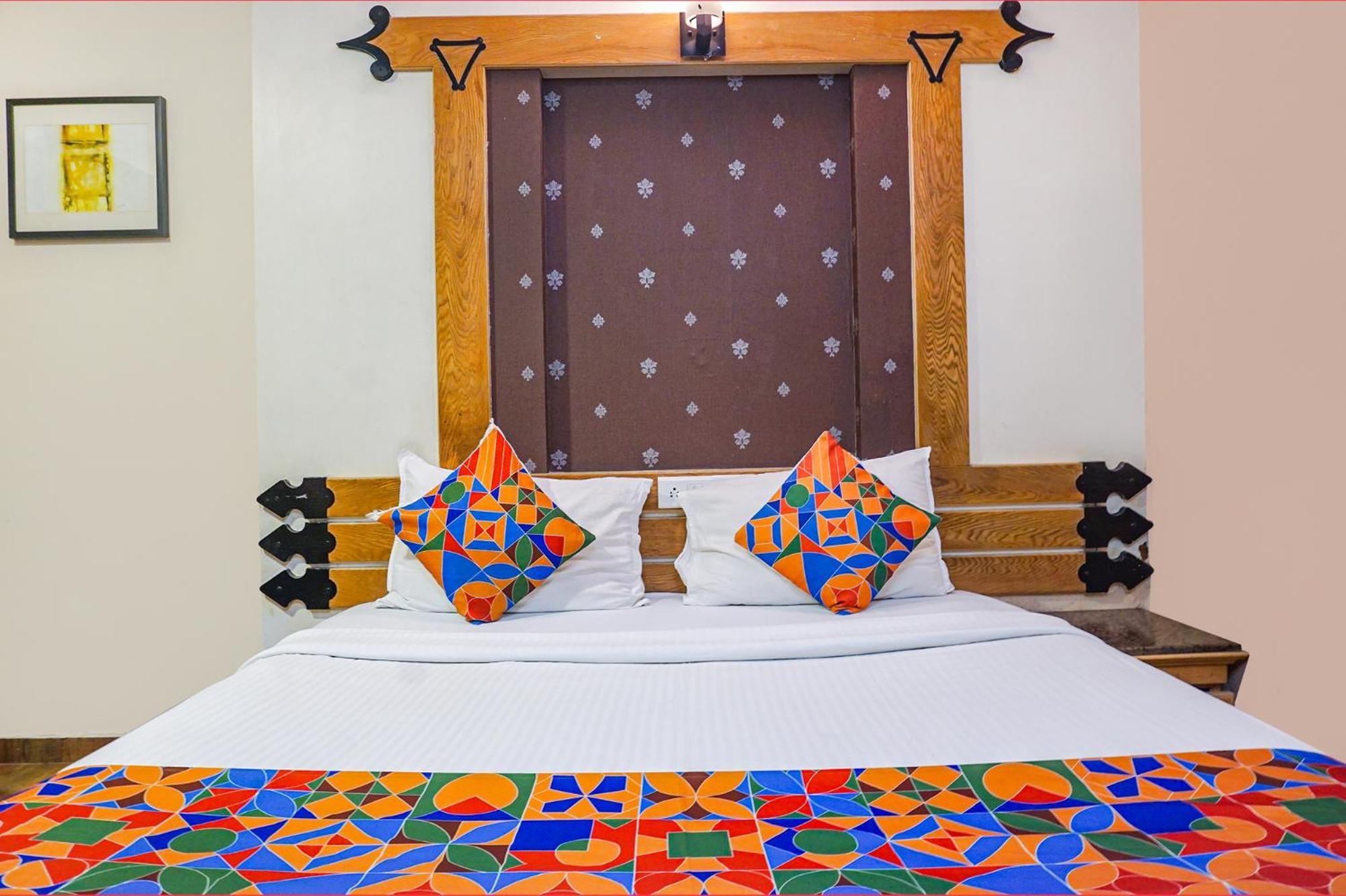 Fabhotel Prime Deccan 8 Pune Exteriör bild
