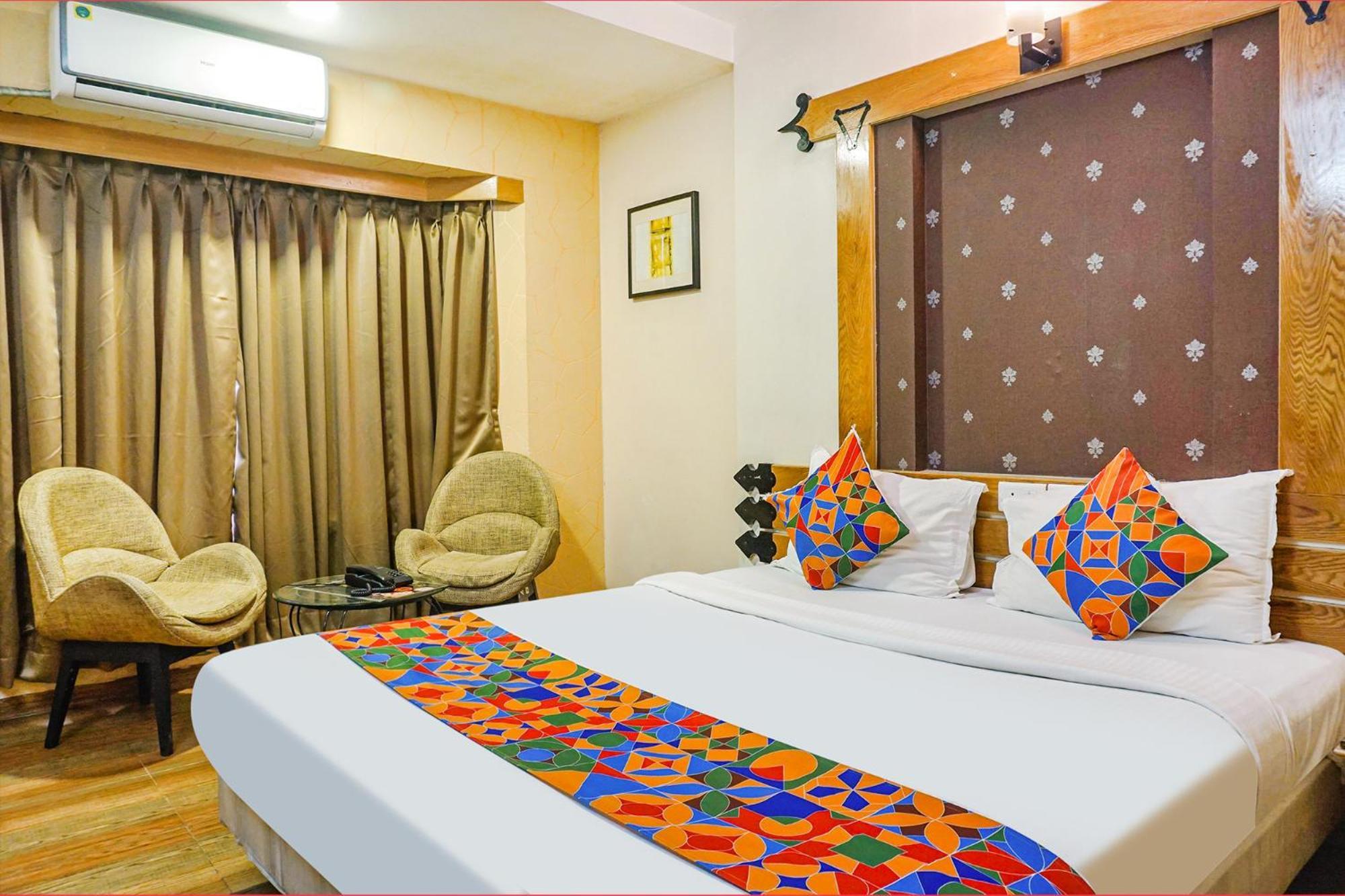 Fabhotel Prime Deccan 8 Pune Exteriör bild