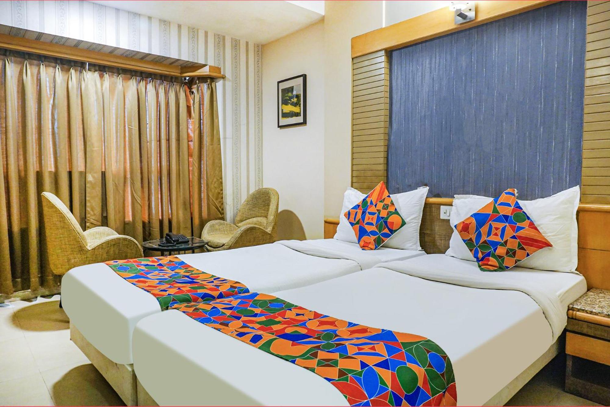 Fabhotel Prime Deccan 8 Pune Exteriör bild