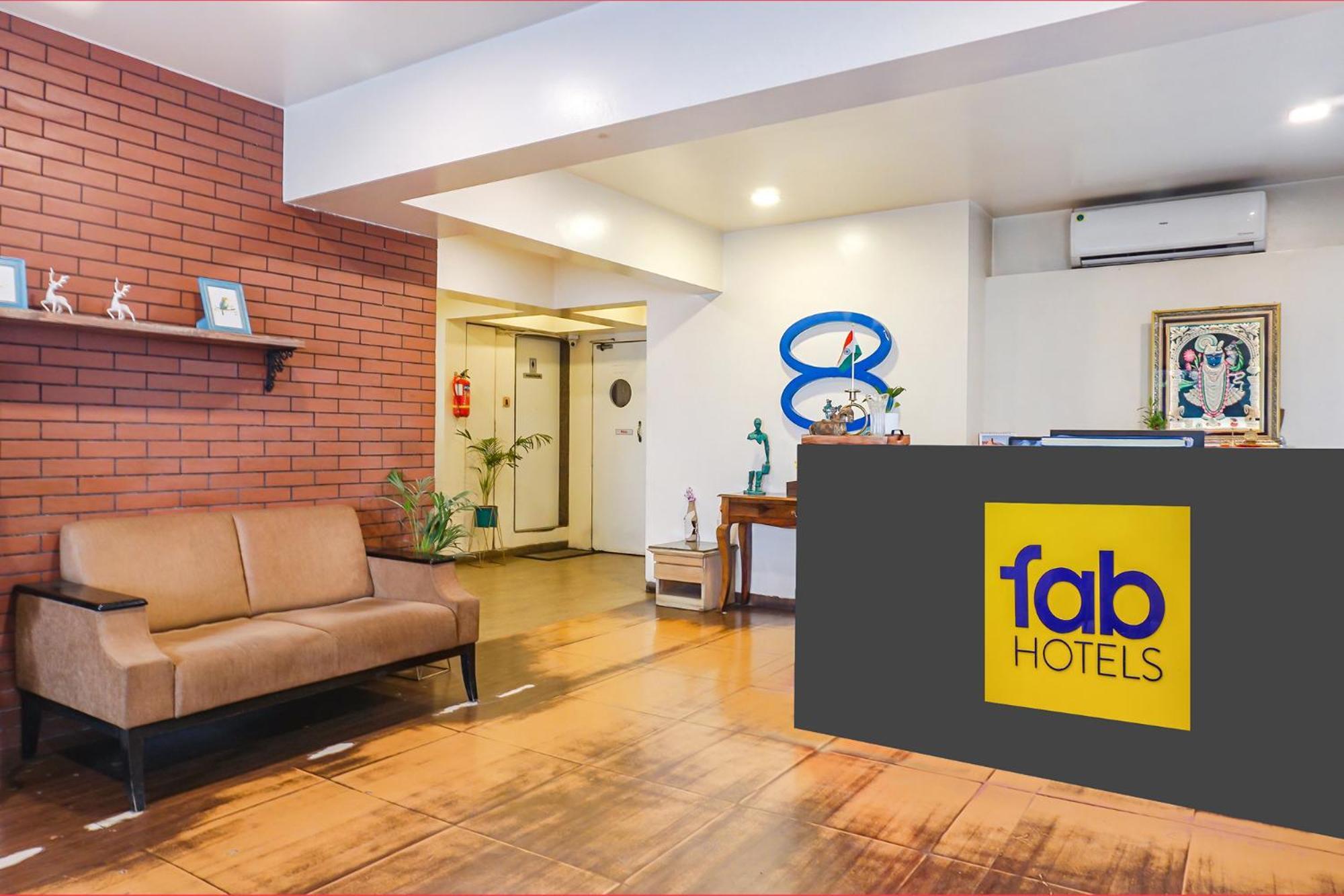 Fabhotel Prime Deccan 8 Pune Exteriör bild